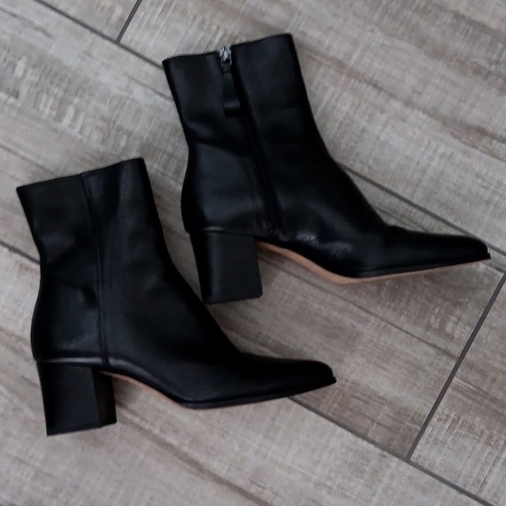 ALEXANDRE BIRMAN..ANKLE BOOT..SIZE 37